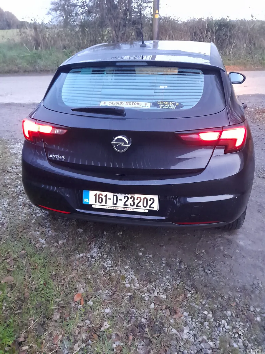 Opel Astra Hatchback, Petrol, 2016, Black