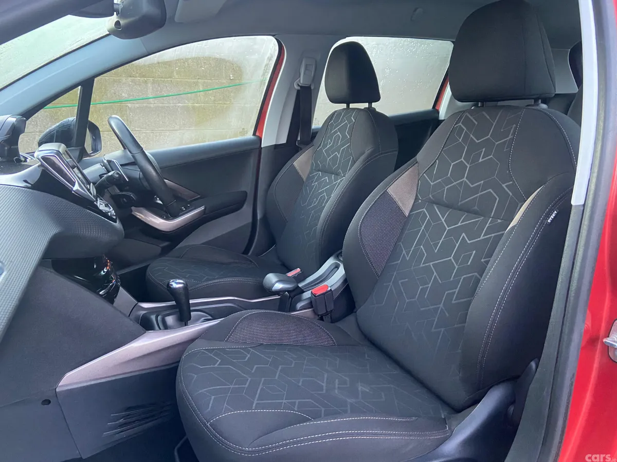 Peugeot 2008 SUV, Petrol, 2016, Red