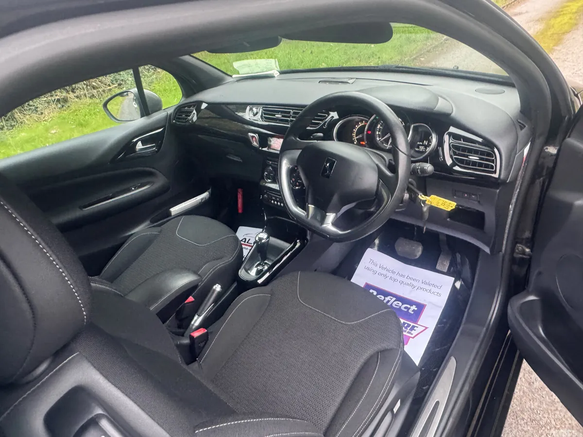 Citroen DS 3 Hatchback, Petrol, 2014, Black