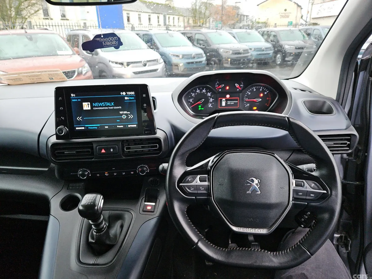 Peugeot Rifter MPV, Diesel, 2020, Grey