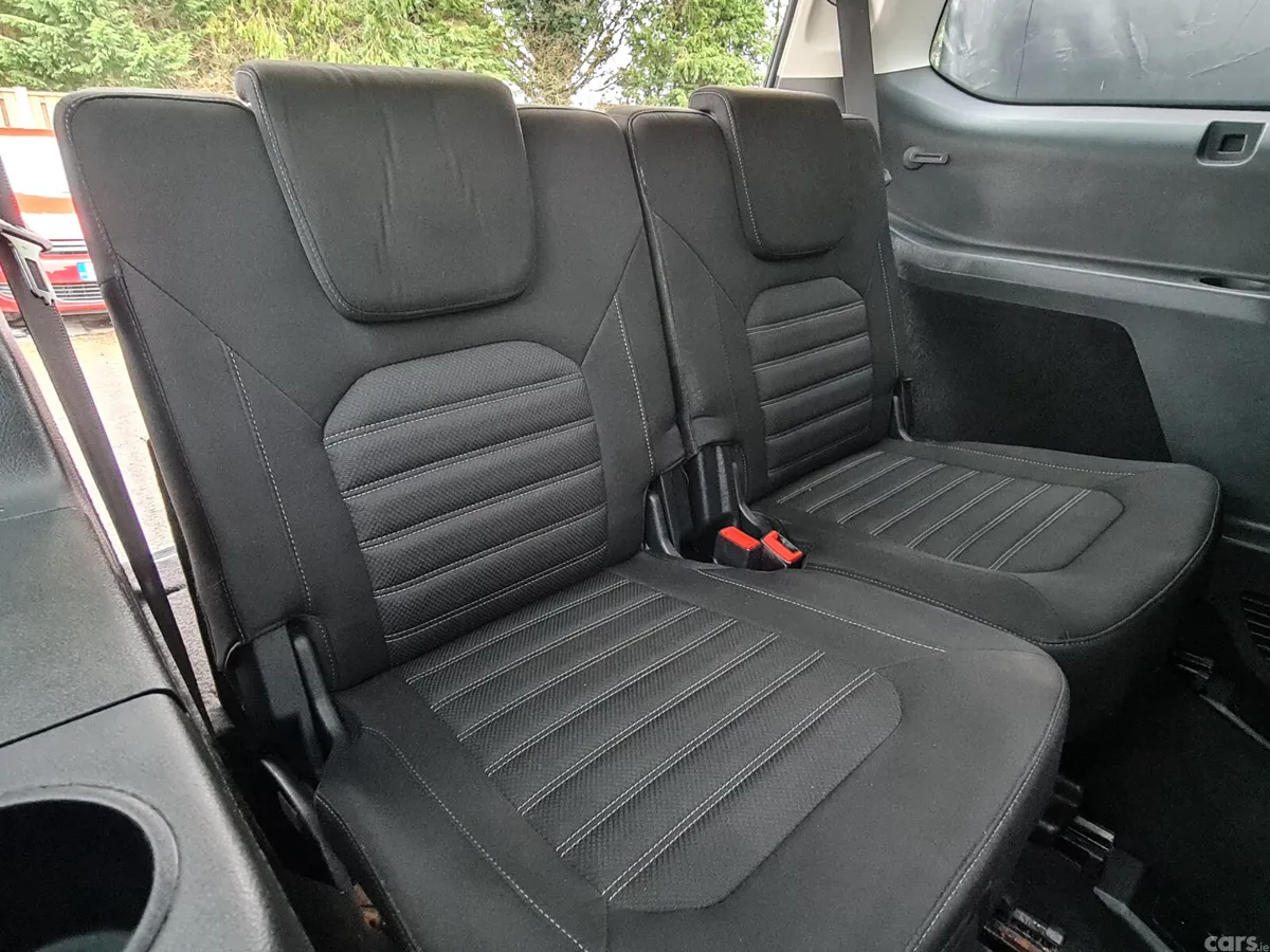 Ford Galaxy MPV, Diesel, 2018, Black