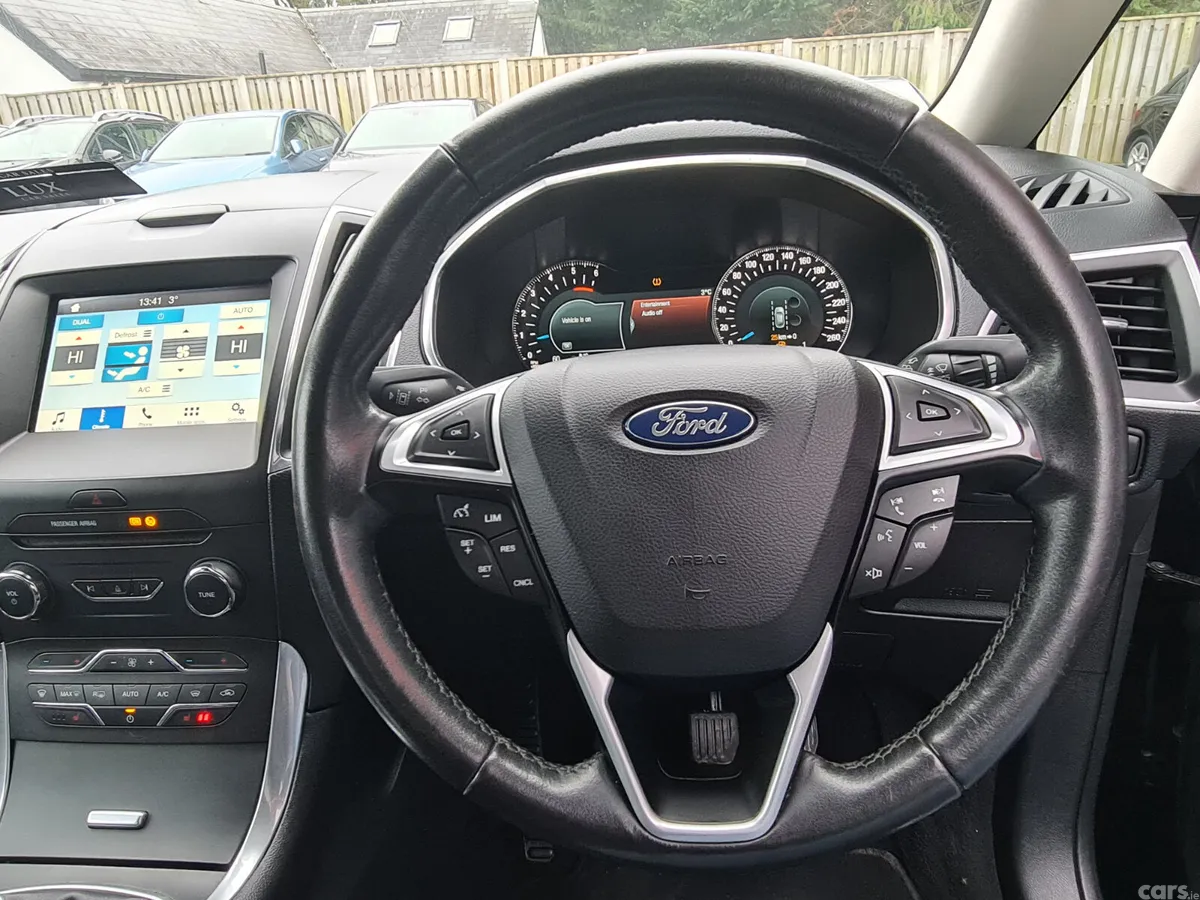 Ford Galaxy MPV, Diesel, 2018, Black