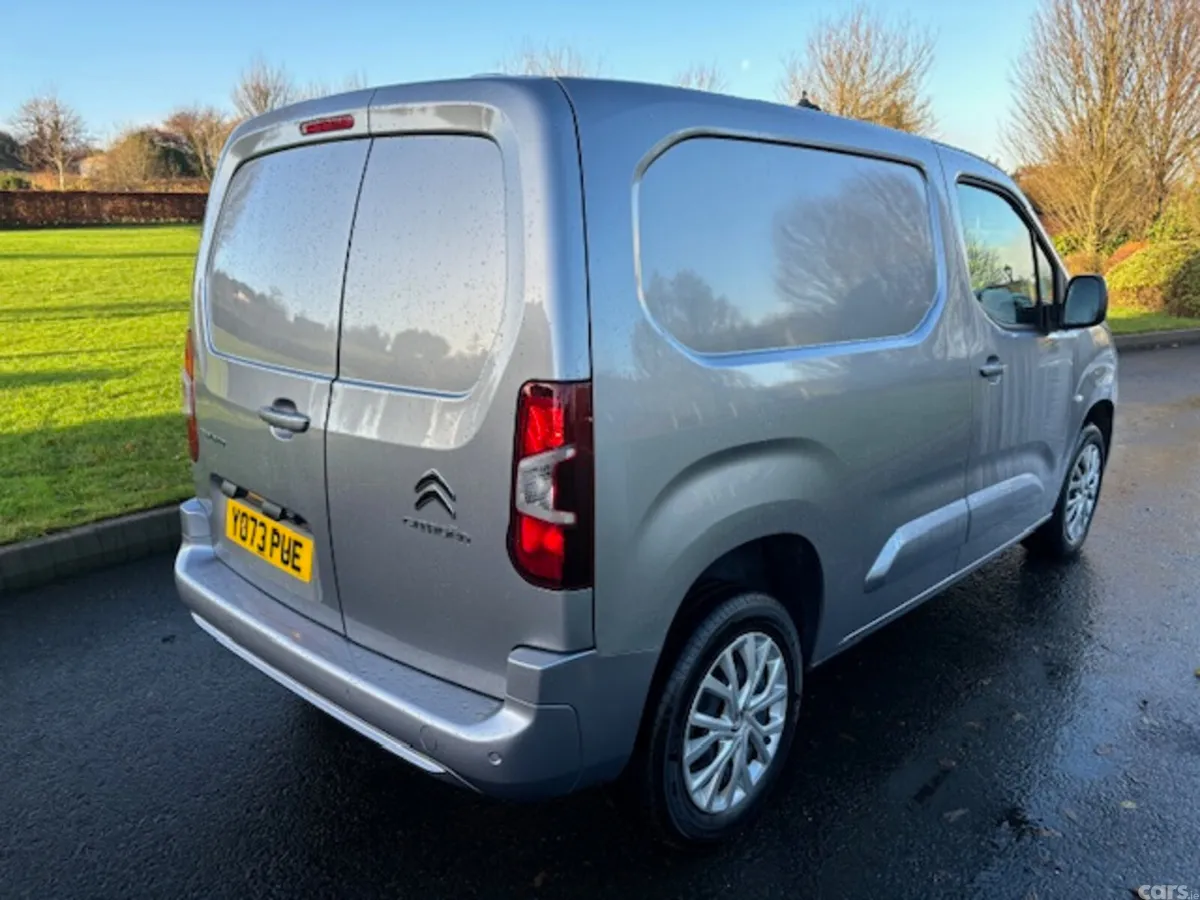 Citroen Berlingo MPV, Diesel, 2024, Grey
