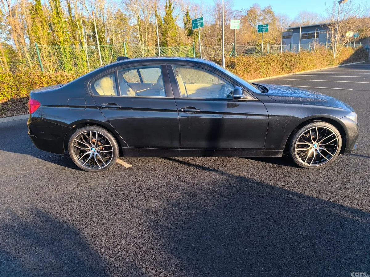 BMW 3-Series Saloon, Diesel, 2016, Black
