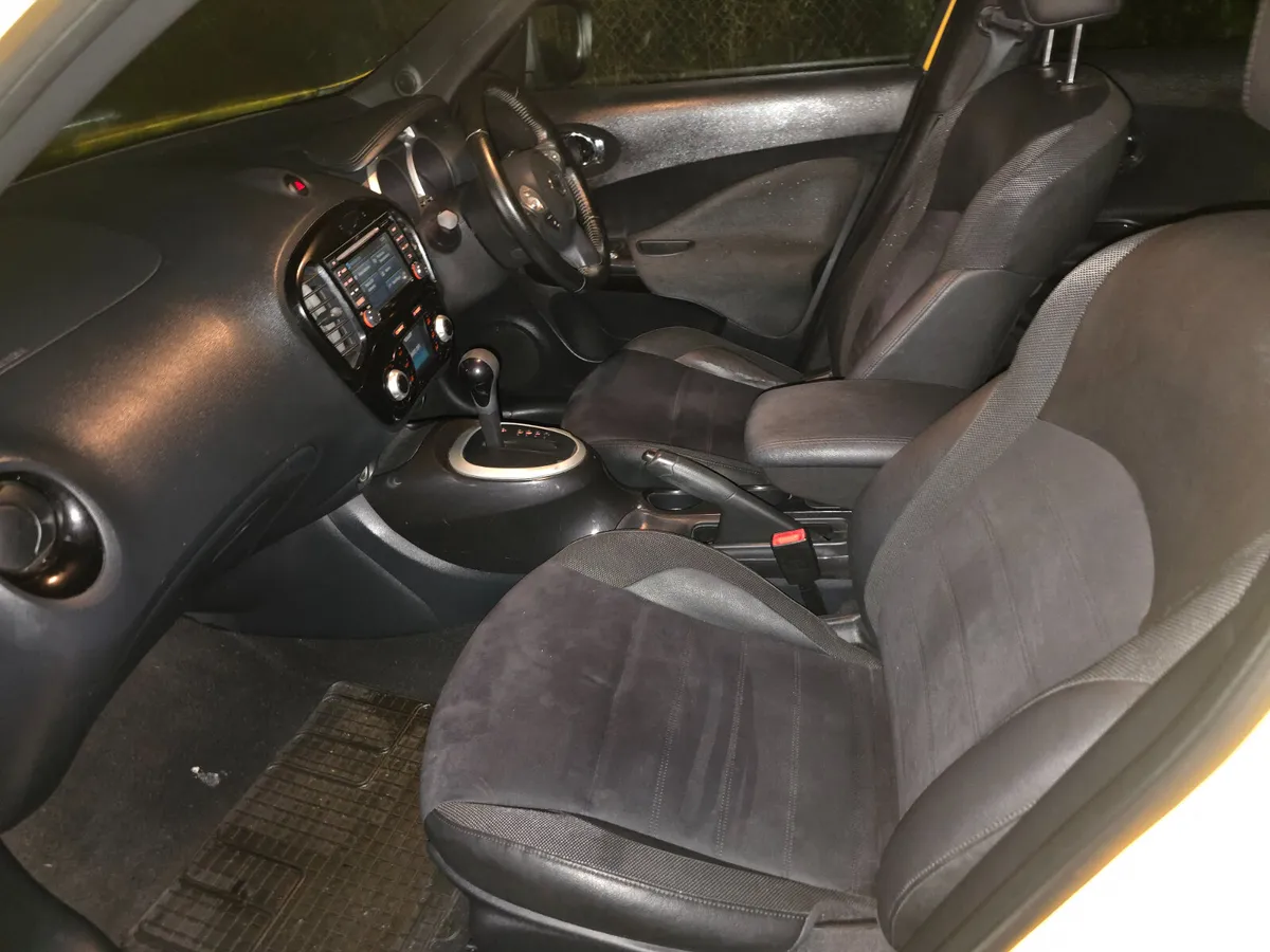 Nissan Juke SUV, Petrol, 2016, Yellow