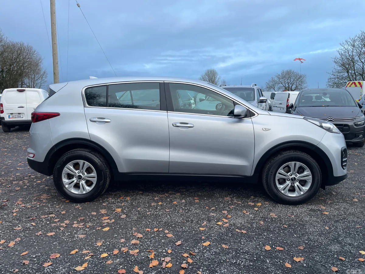 Kia Sportage SUV, Diesel, 2016, Silver