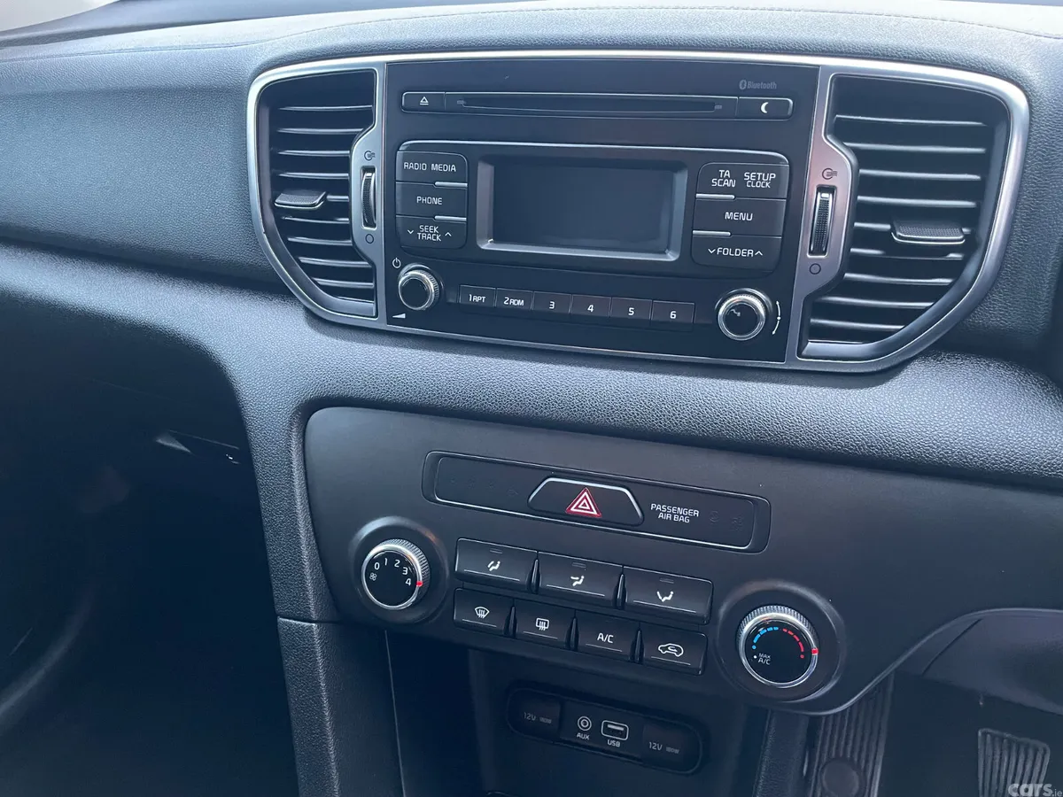 Kia Sportage SUV, Diesel, 2016, Silver