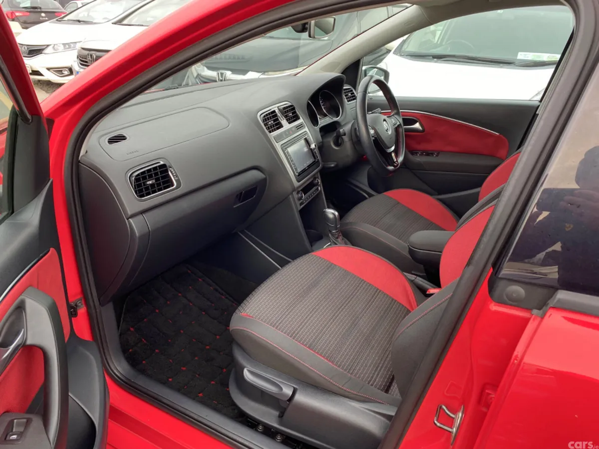 Volkswagen Polo Hatchback, Petrol, 2015, Red
