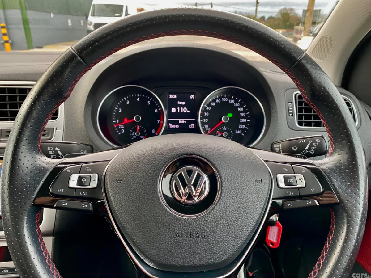 Volkswagen Polo Hatchback, Petrol, 2015, Red