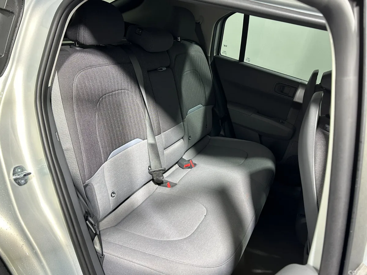 Kia EV3 MPV, Electric, 2026, Silver