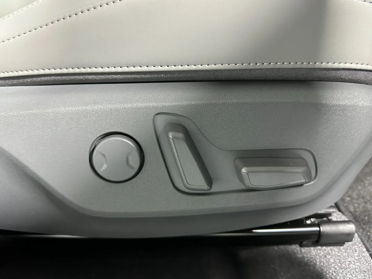 Kia EV3 MPV, Electric, 2026, Grey