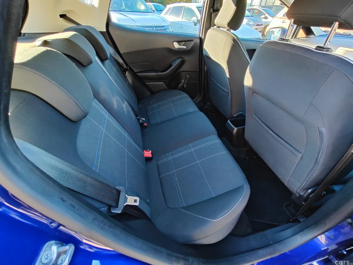 Ford Fiesta Hatchback, Petrol, 2018, Blue