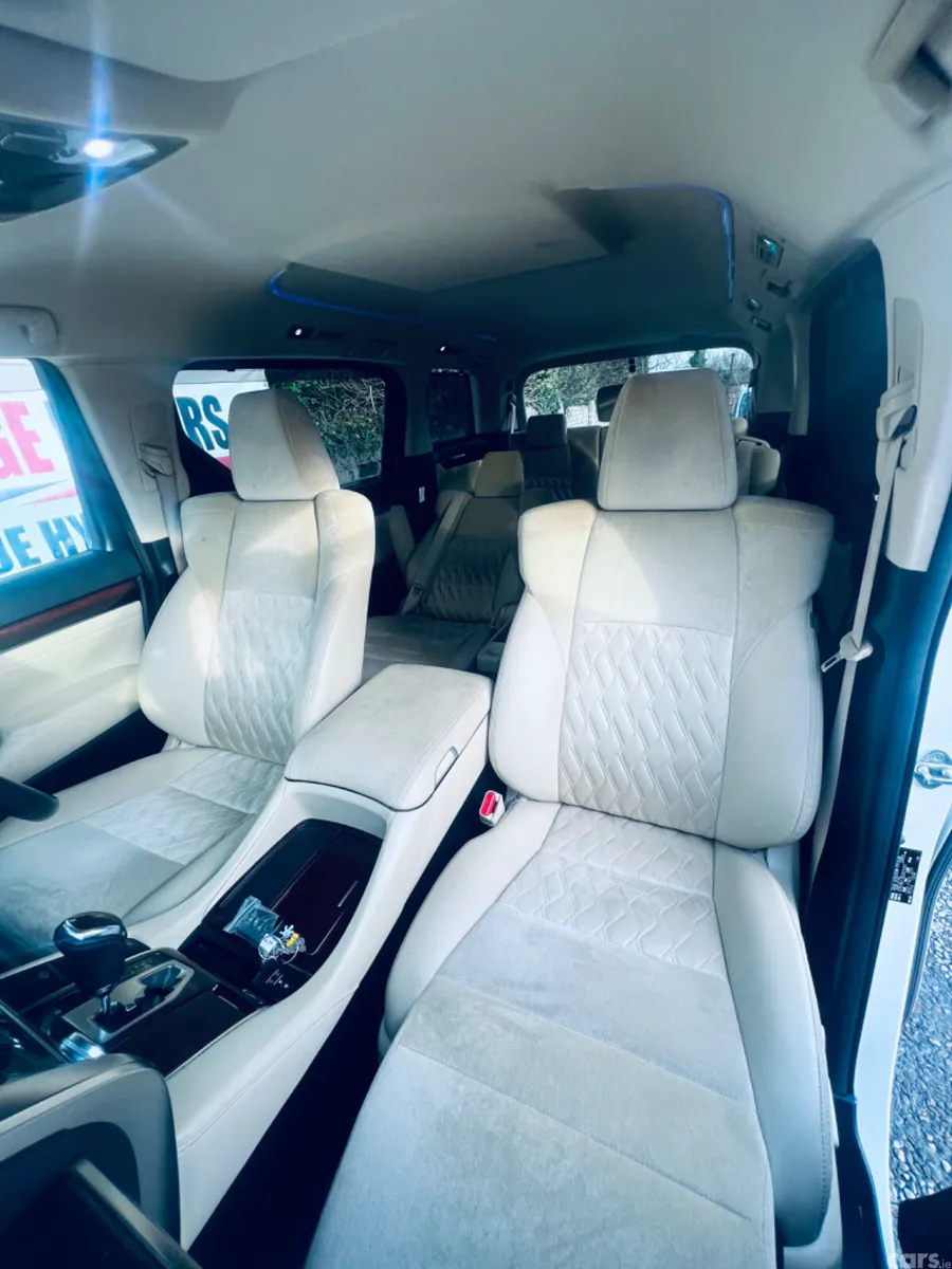 Toyota Alphard MPV, Petrol Hybrid, 2016, White