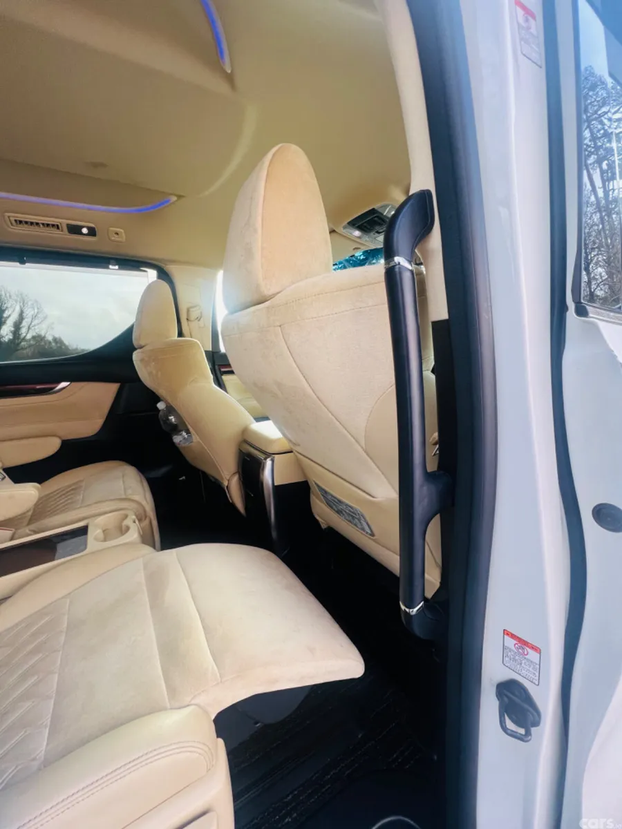 Toyota Alphard MPV, Petrol Hybrid, 2016, White