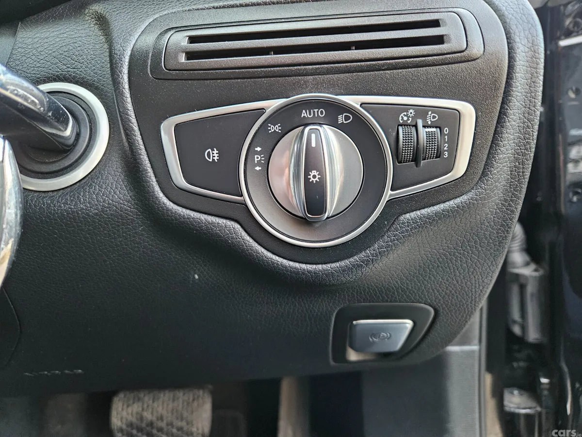 Mercedes-Benz C-Class Saloon, Diesel, 2018, Black