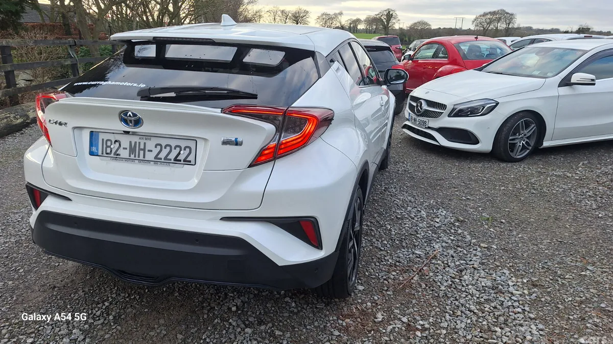 Toyota C-HR SUV, Petrol Hybrid, 2018, White