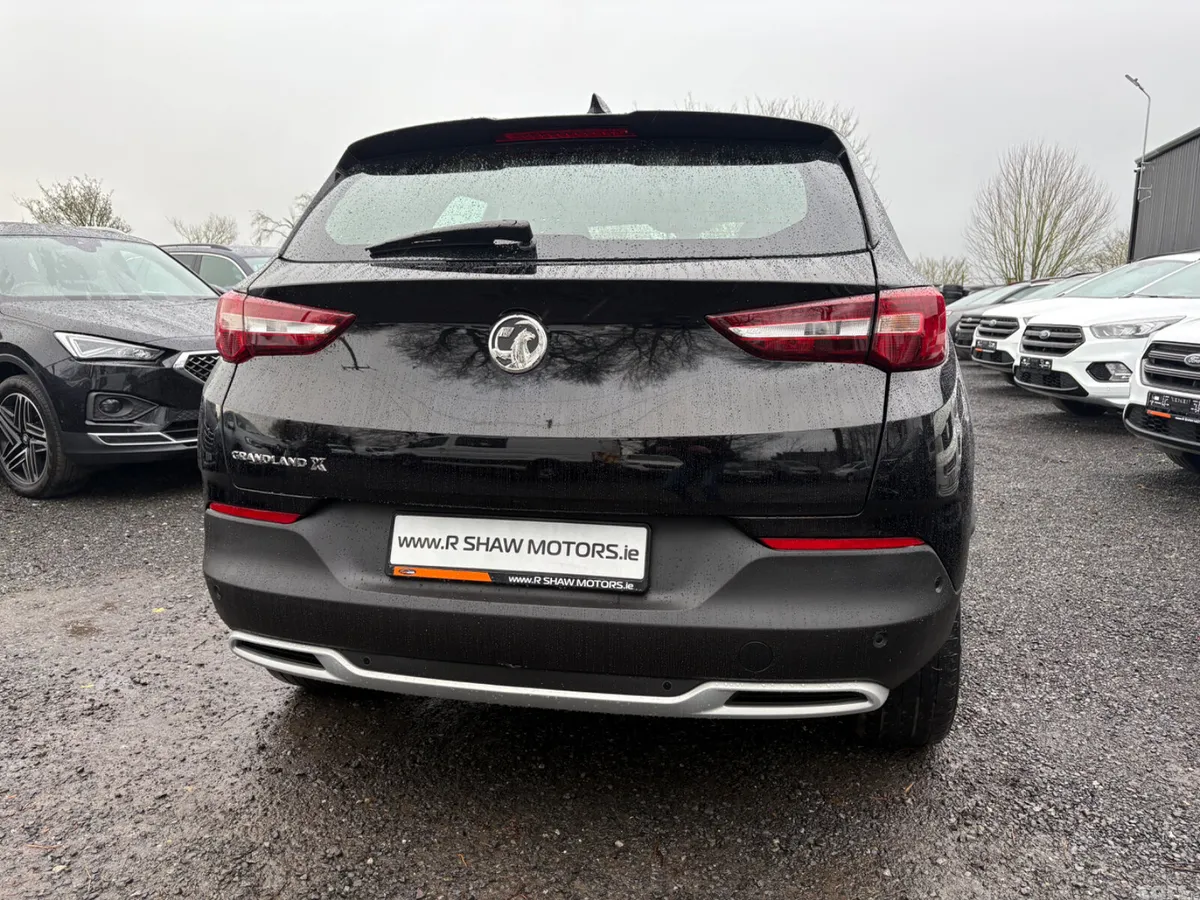 Vauxhall Grandland X Hatchback, Diesel, 2019, Black