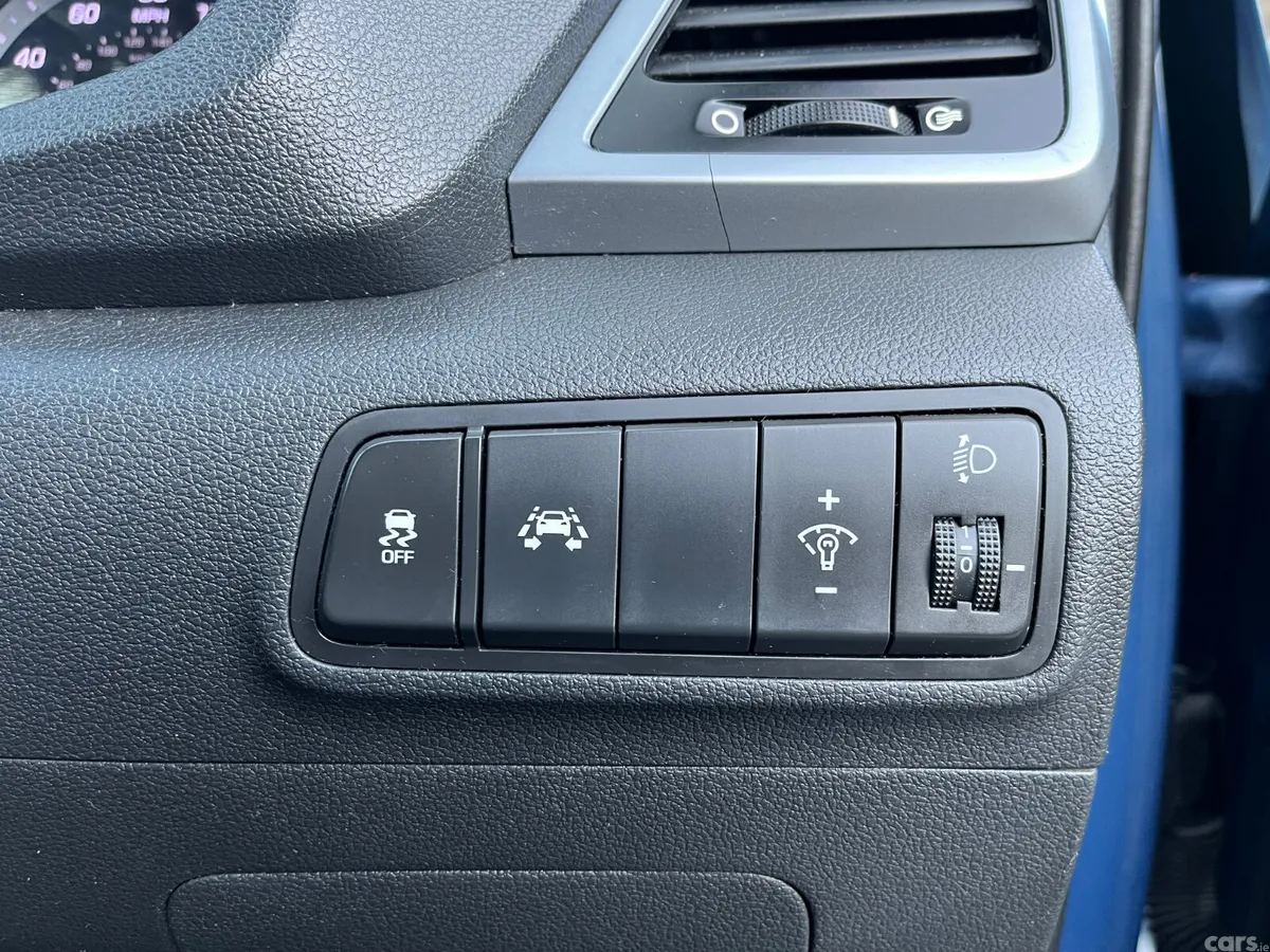 Hyundai Tucson SUV, Diesel, 2016, Blue