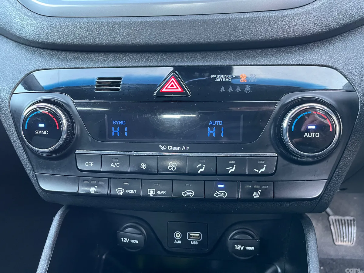 Hyundai Tucson SUV, Diesel, 2016, Blue