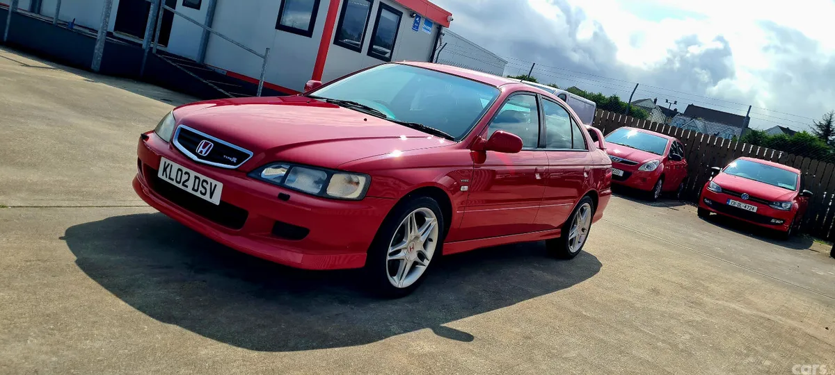 Honda Accord Saloon, Petrol, 2002, Red