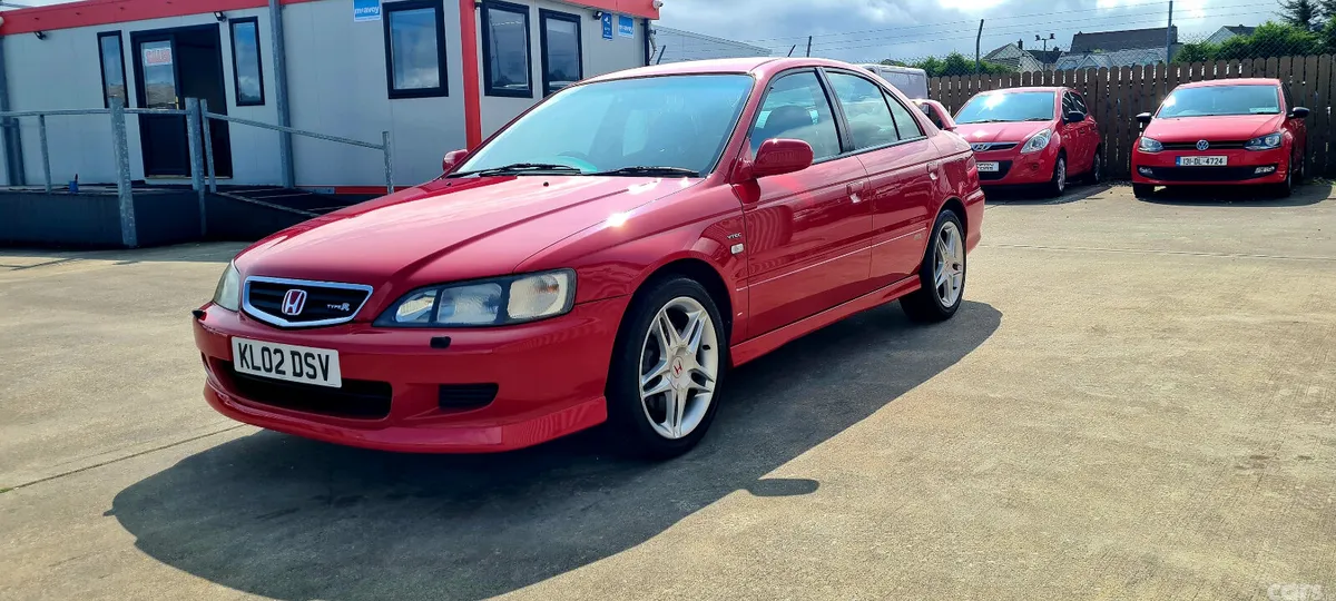Honda Accord Saloon, Petrol, 2002, Red