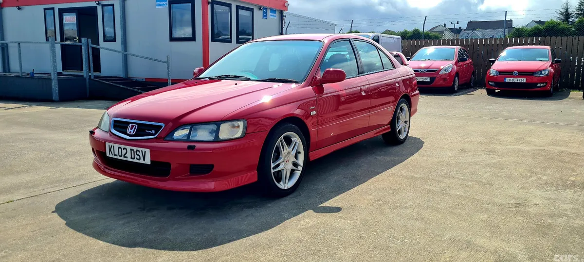 Honda Accord Saloon, Petrol, 2002, Red