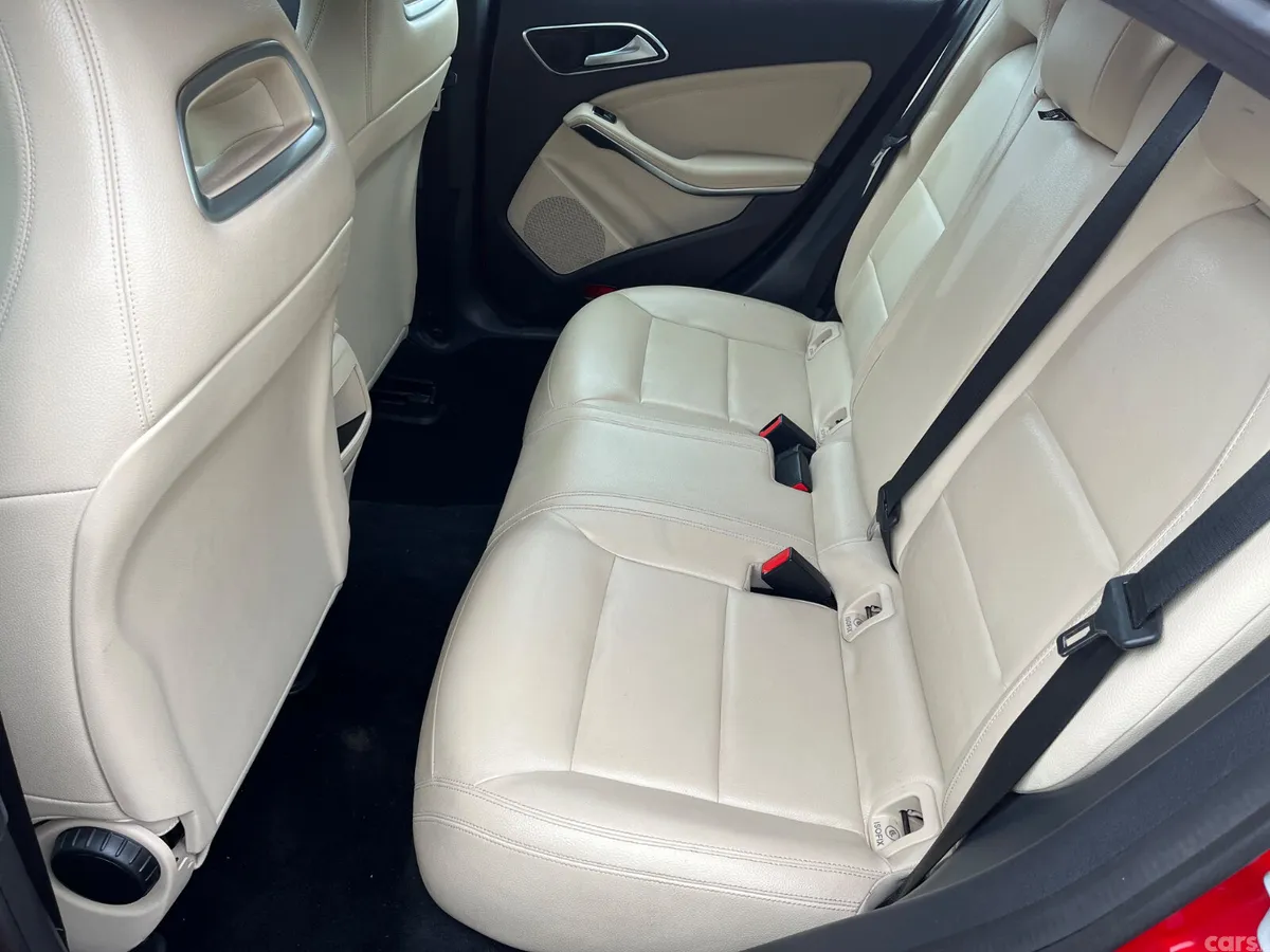 Mercedes-Benz CLA Saloon, Petrol, 2015, Red