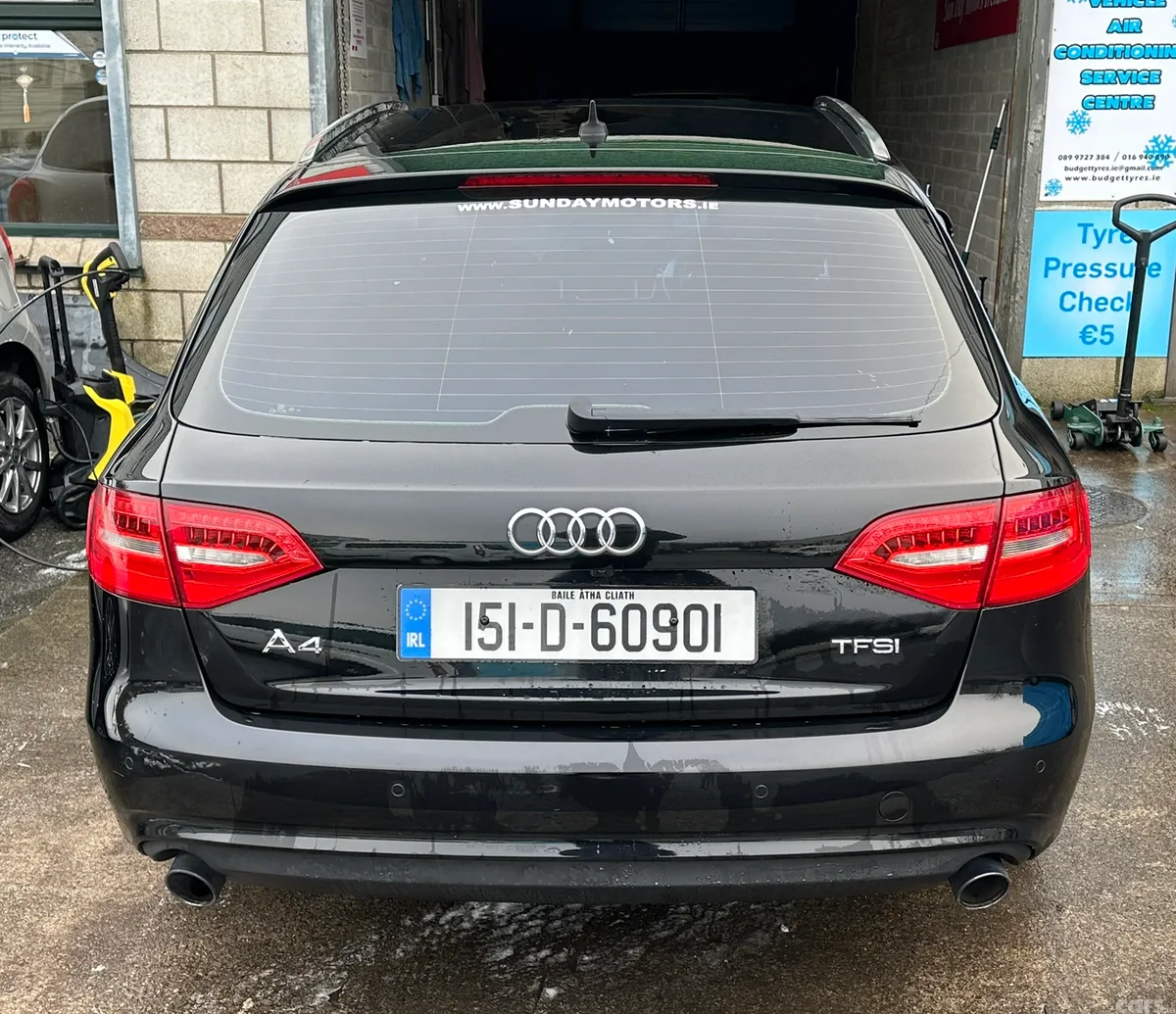 Audi A4 Estate, Petrol, 2015, Black