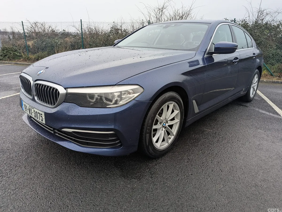 BMW 5-Series Saloon, Diesel, 2019, Blue