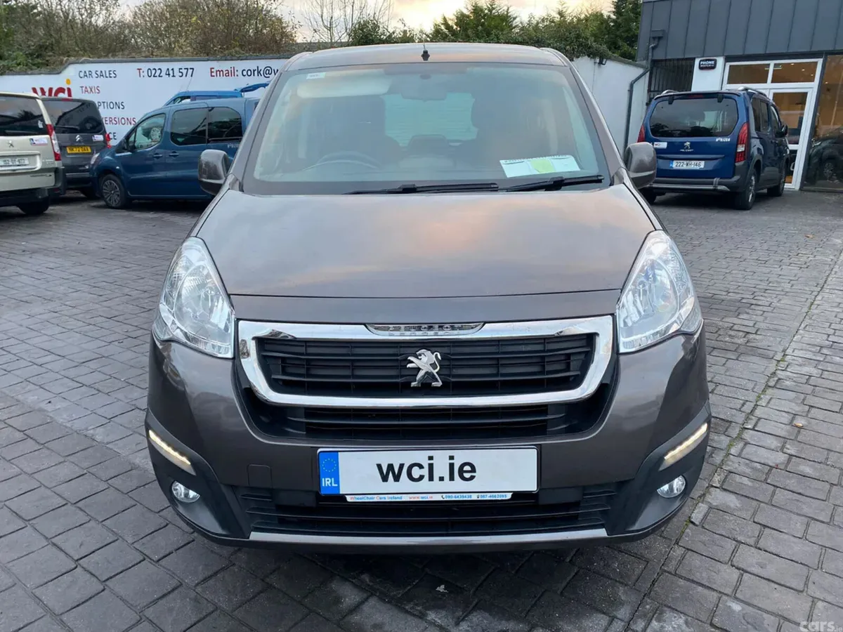 Peugeot Partner Tepee MPV, Diesel, 2018, Grey