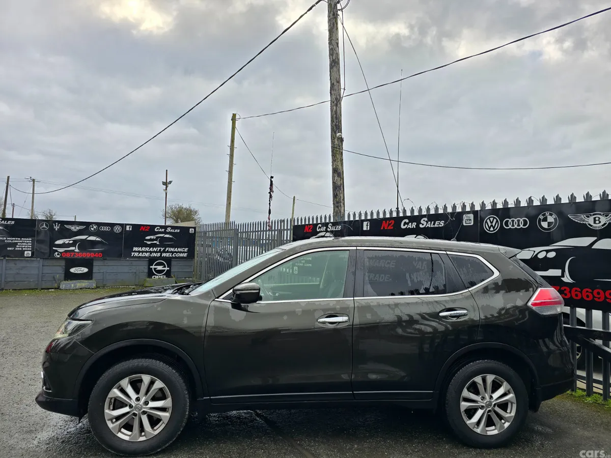 Nissan X-Trail SUV, Diesel, 2016, Green