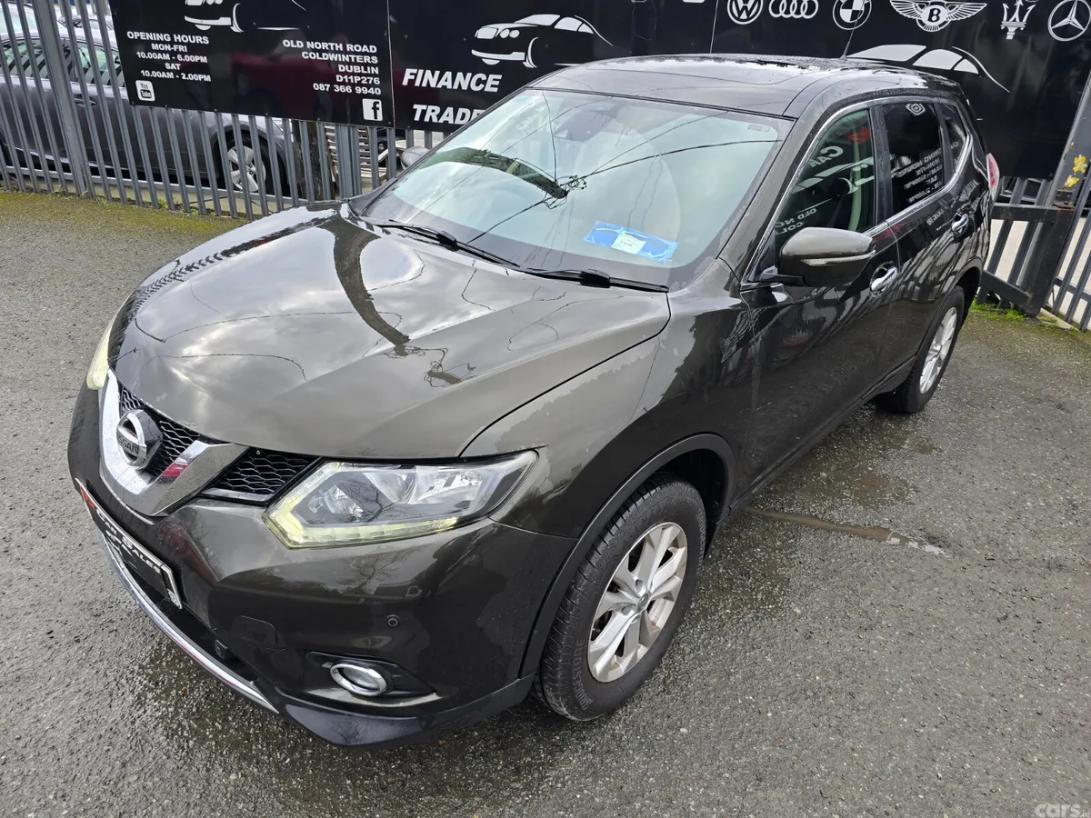 Nissan X-Trail SUV, Diesel, 2016, Green
