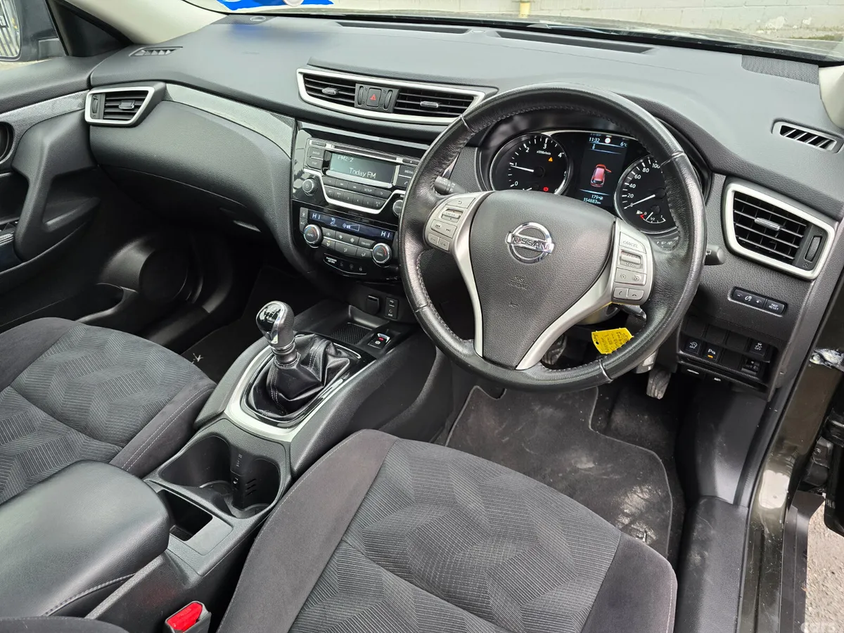 Nissan X-Trail SUV, Diesel, 2016, Green