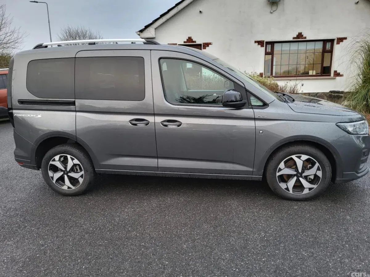 Ford Tourneo Connect MPV, Diesel, 2026, Grey
