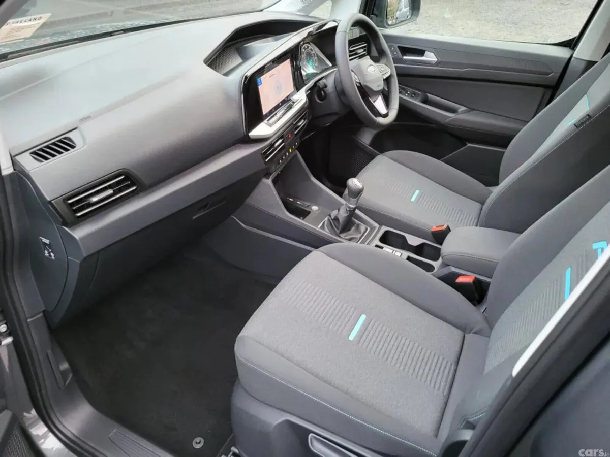 Ford Tourneo Connect MPV, Diesel, 2026, Grey