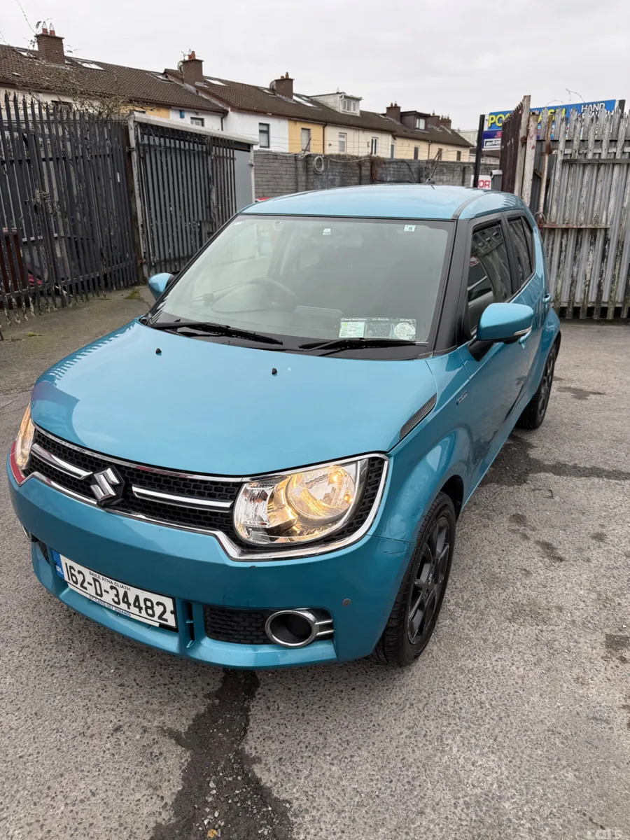Suzuki Ignis Hatchback, Petrol, 2016, Blue