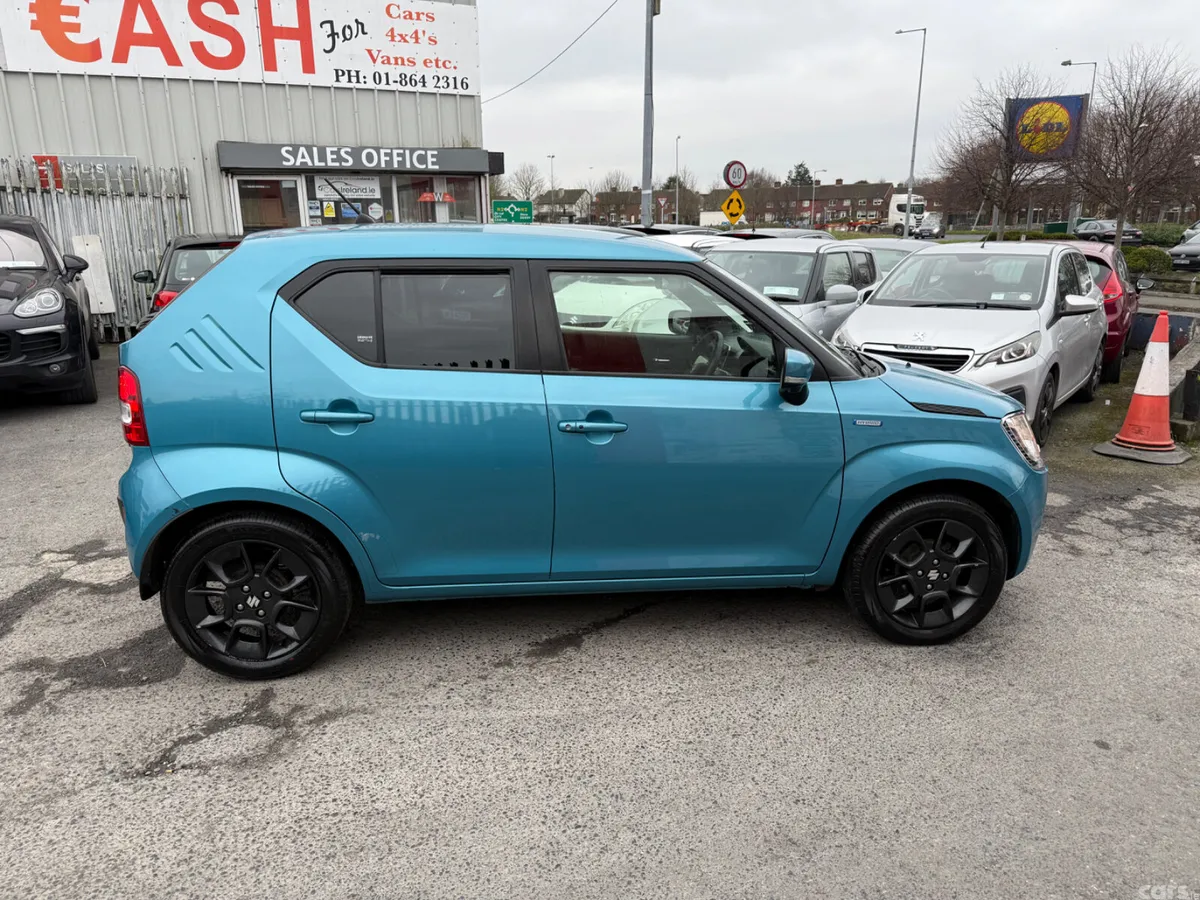 Suzuki Ignis Hatchback, Petrol, 2016, Blue