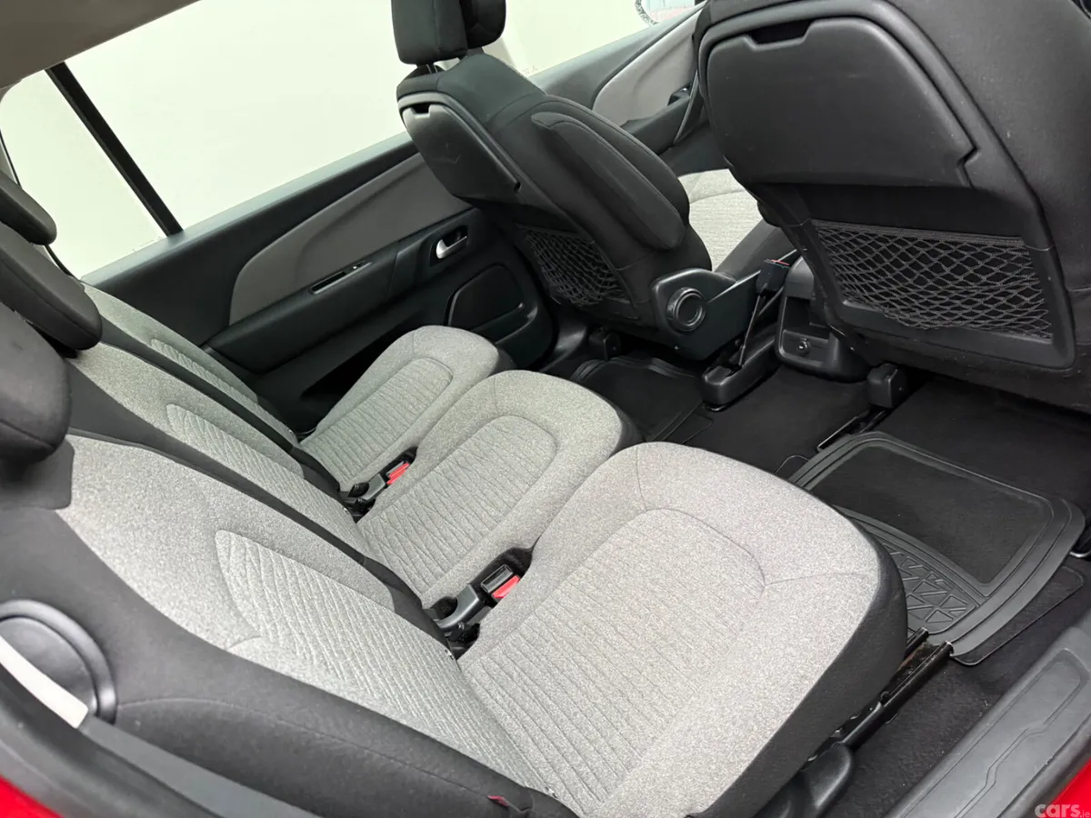 Citroen Grand C4 Picasso Hatchback, Diesel, 2016, Red