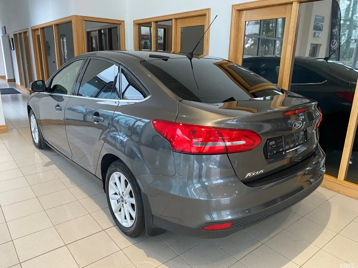Ford Focus Saloon, Diesel, 2016, Grey