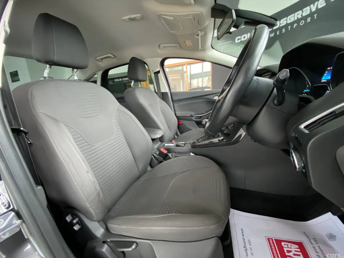 Ford Focus Saloon, Diesel, 2016, Grey