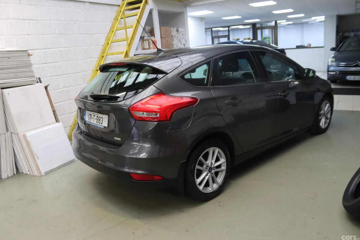 Ford Focus Hatchback, Petrol, 2017, Grey