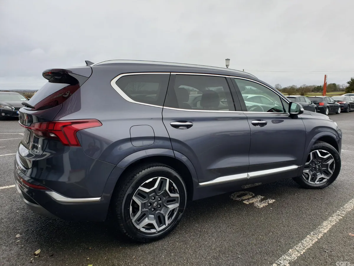 Hyundai Santa Fe SUV, Petrol Plug-in Hybrid, 2022, Blue