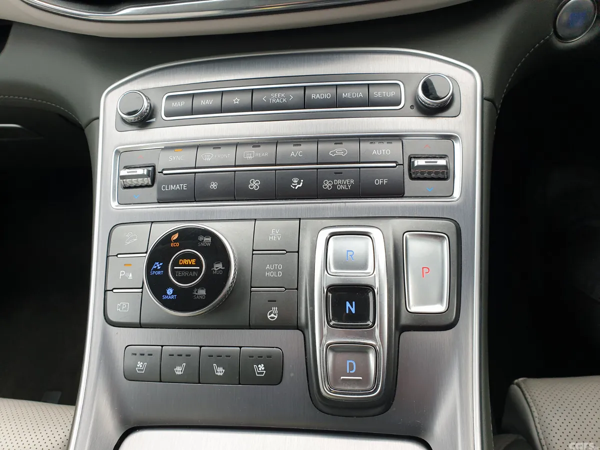 Hyundai Santa Fe SUV, Petrol Plug-in Hybrid, 2022, Blue