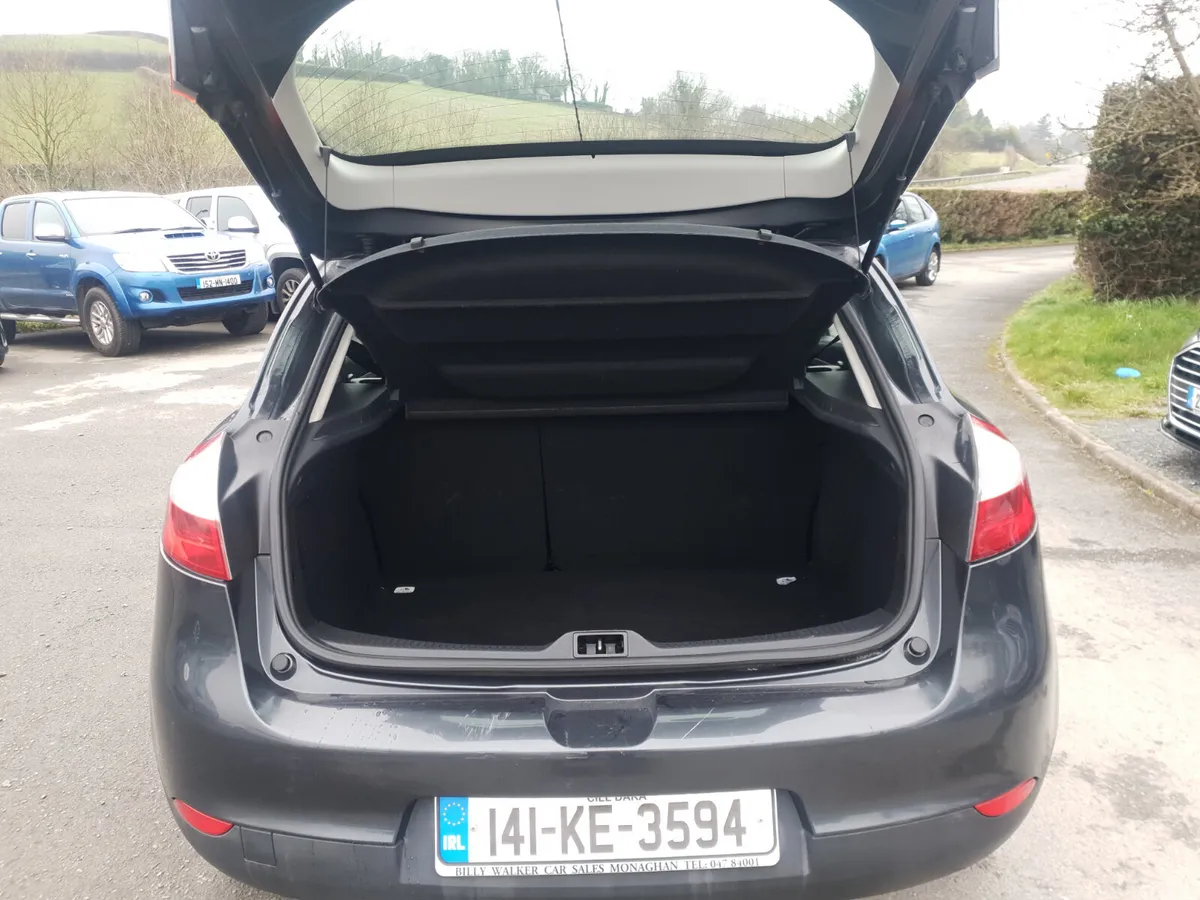 Renault Megane Hatchback, Diesel, 2014, Grey