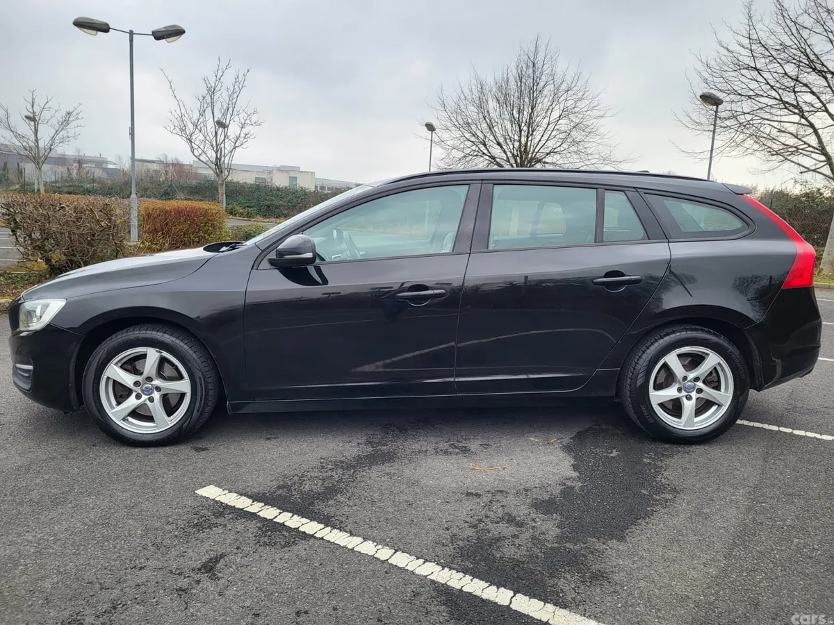 Volvo V60 Estate, Diesel, 2016, Black