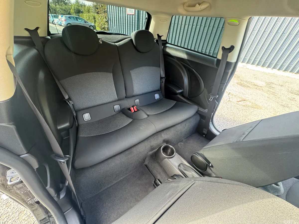 Mini Cooper Hatchback, Petrol, 2014, Black
