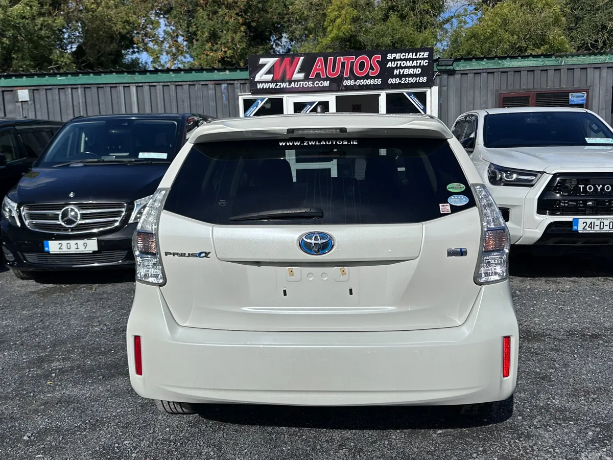 Toyota Prius MPV, Petrol Hybrid, 2012, White