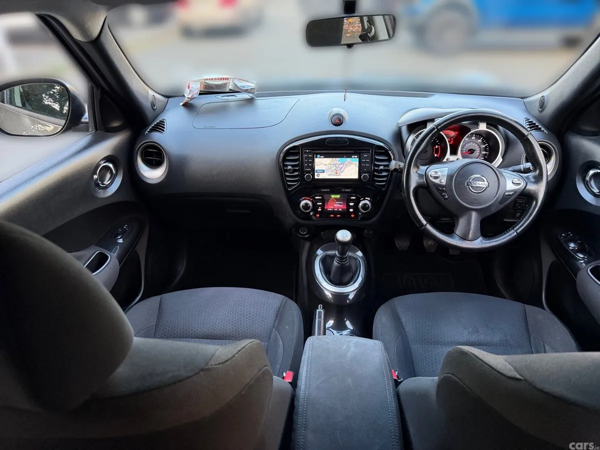 Nissan Juke SUV, Diesel, 2014, Grey