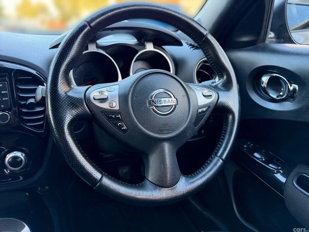 Nissan Juke SUV, Diesel, 2014, Grey
