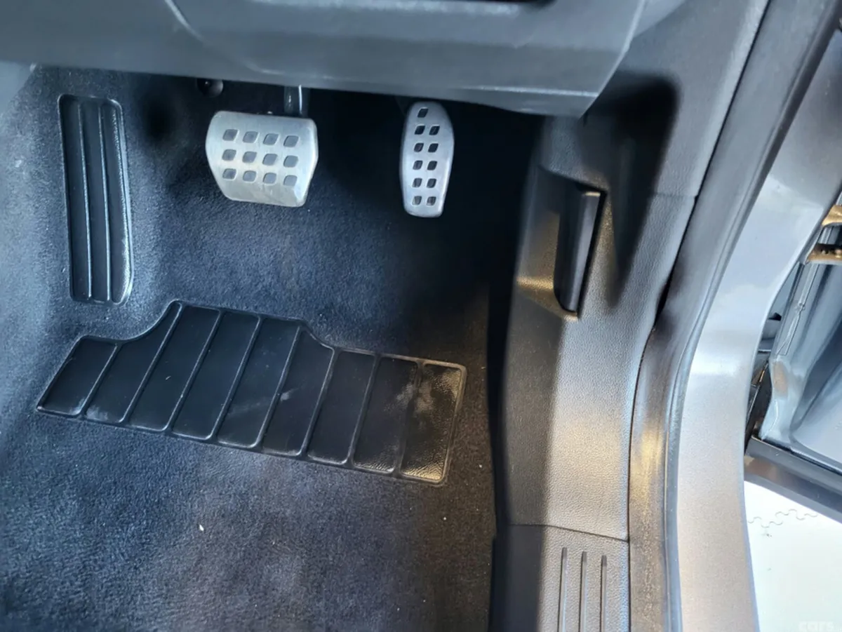 Renault Austral SUV, Petrol, 2024, Grey